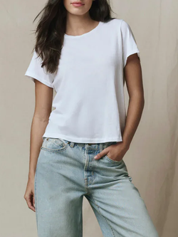 Colour – True White