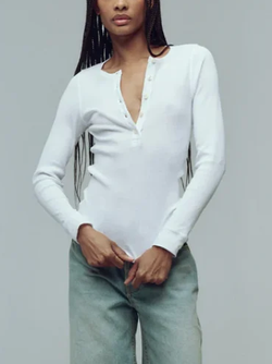 Colour – True White