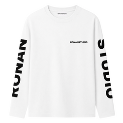 COLOR – STUDIO WHITE