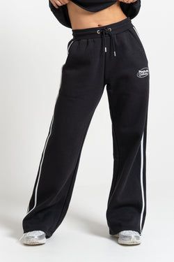 Colour – Black