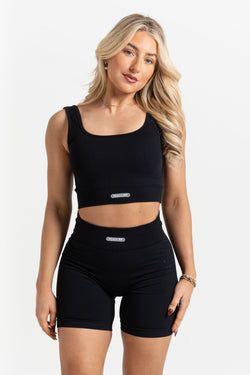 Colour – Black