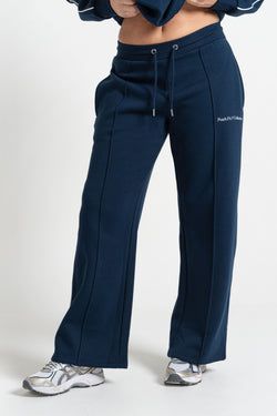 Colour – Navy