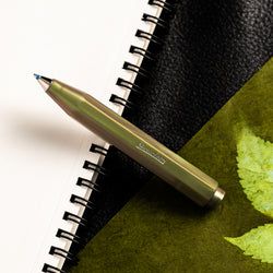 Finish – Lunar Shadow Green