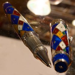 Finish – Sapphire Blue