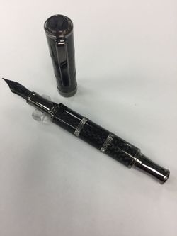 Finish – Full Carbon Black
