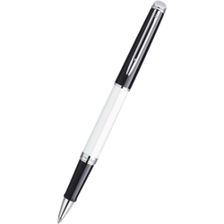 Finish – Black & White