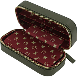 Six Pen Nook