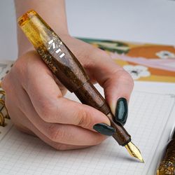 Finish – Honey Bronze