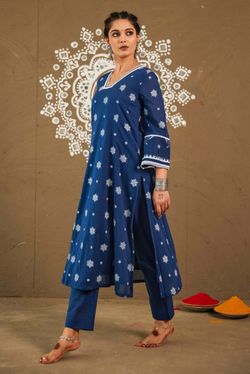 Color – Blue