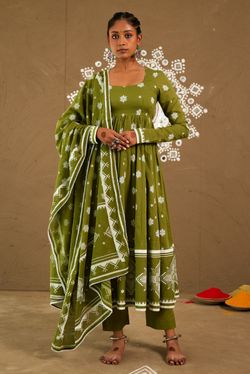 Color – Green