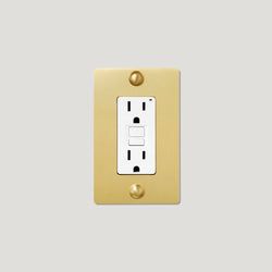 Type – Outlet(s)