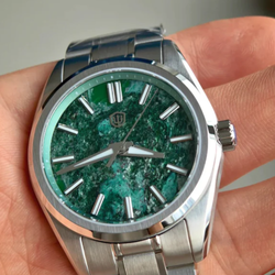 WD0003D – Green Mica