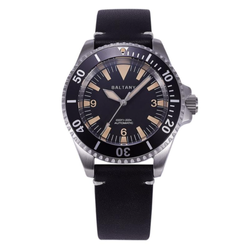 Dial Color – Black