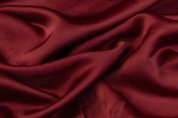 Color – Maroon