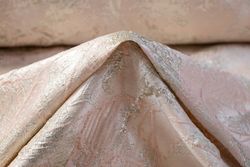 Color – Pink / Platinum