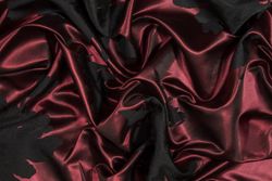 Burgundy / Black