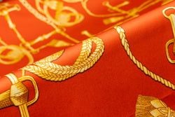 Red / Gold