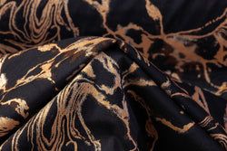 Color – Black / Peach