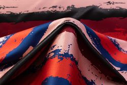 Color – Red / Blue / Pink