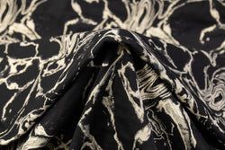 Color – Black / Beige