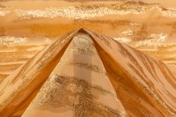 Color – Orange / Gold
