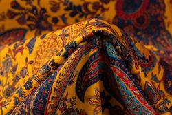 Color – Golden Yellow