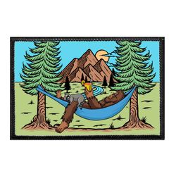 BIGFOOT - RACOON CUDDLING