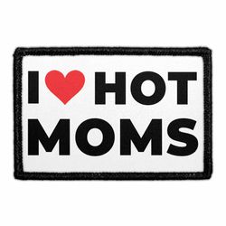 FUNNY – I LOVE HOT MOMS