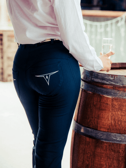 Colour – Navy