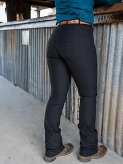 Colour – Black