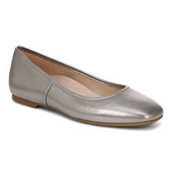 Pewter Metallic