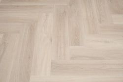 Floer Visgraat Plak PVC – Puur Eiken