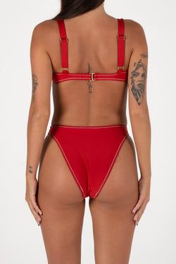 Colour – Red