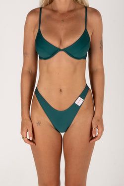 Colour – TEAL
