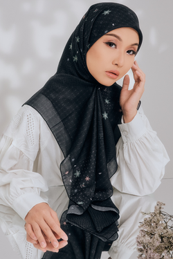 Hanami Scaraves – Square - Black