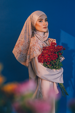 Bunga Scarves – Teratai