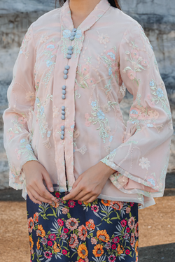 Colour – Peach