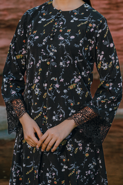 Colour – Black