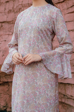 Colour – Pearl Ivory