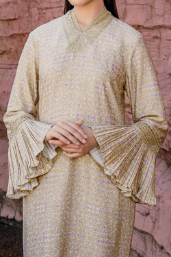 colour – Mustard Gold