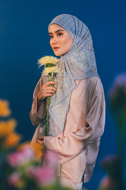 Bunga Scarves – Orchid