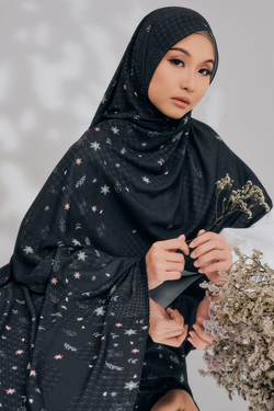 Hanami Scaraves – Shawl - Black