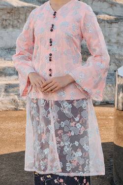 Colour – Light Peach
