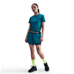 Green Abyss/Black