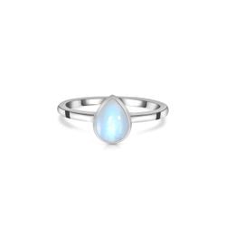 Ring – Moonstone