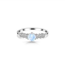 Ring – Moonstone