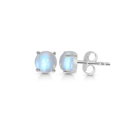 Earring – Moonstone