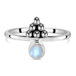 RING – Moonstone