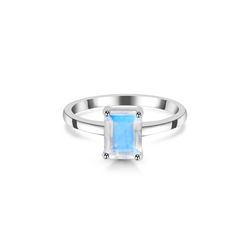 Ring – Moonstone