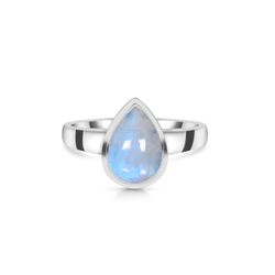 Ring – Moonstone